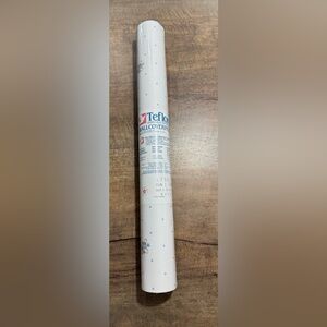 Vintage Teflon Dupont Soil and Stain Repellent Wall Cover 56.37sqft. 33’ x 20.5”